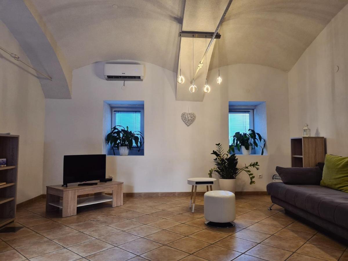 Apartment Pod Velbi ليوبليانا المظهر الخارجي الصورة