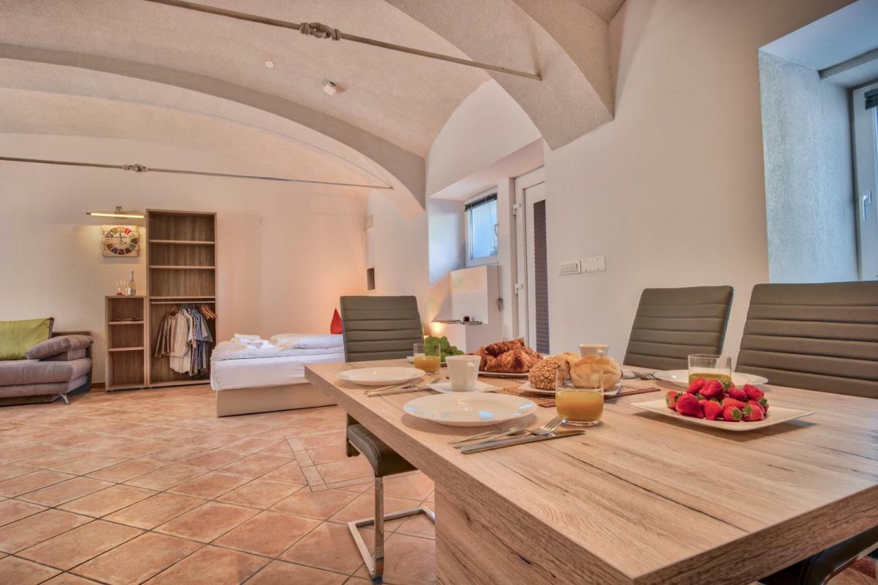 Apartment Pod Velbi ليوبليانا المظهر الخارجي الصورة